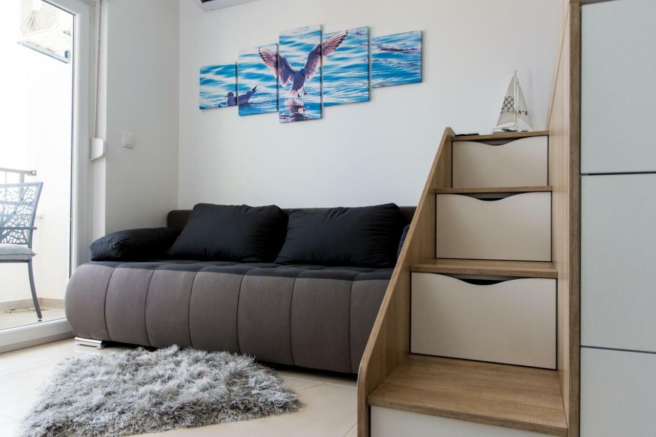 Apartment Quarko Kaštela エクステリア 写真