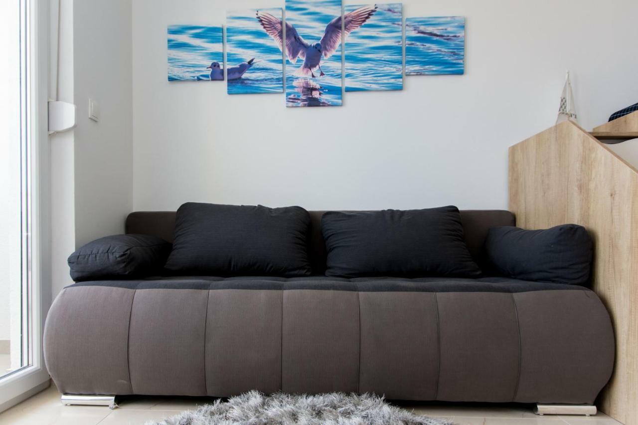 Apartment Quarko Kaštela エクステリア 写真